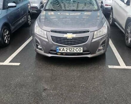 Серый Шевроле Круз, объемом двигателя 2 л и пробегом 190 тыс. км за 8500 $, фото 1 на Automoto.ua