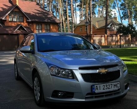 Серый Шевроле Круз, объемом двигателя 1.6 л и пробегом 137 тыс. км за 7200 $, фото 1 на Automoto.ua