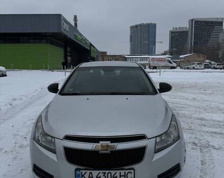 Серый Шевроле Круз, объемом двигателя 1.8 л и пробегом 200 тыс. км за 7300 $, фото 1 на Automoto.ua