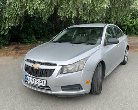 Серый Шевроле Круз, объемом двигателя 1.8 л и пробегом 190 тыс. км за 5200 $, фото 1 на Automoto.ua