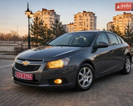 Серый Шевроле Круз, объемом двигателя 2 л и пробегом 222 тыс. км за 7250 $, фото 1 на Automoto.ua