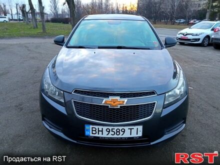 Шевроле Круз 2012 у Києві на Automoto.ua Сірий Шевроле Круз, об'ємом двигуна 1.8 л та пробігом 363 тис. км за 7000 $, фото 1 на Automoto.ua