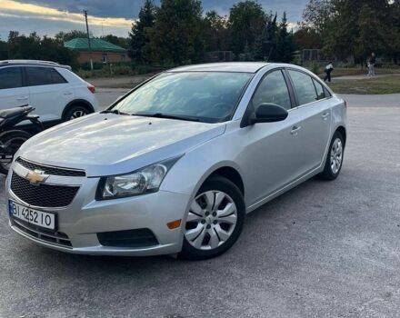 Серый Шевроле Круз, объемом двигателя 1.8 л и пробегом 246 тыс. км за 5600 $, фото 1 на Automoto.ua