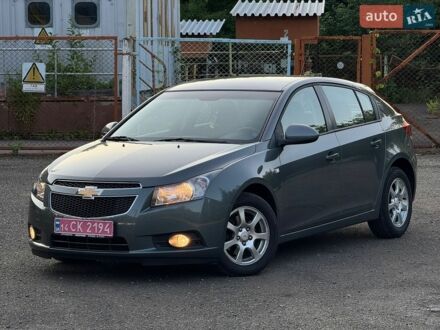 Сірий Шевроле Круз, об'ємом двигуна 2 л та пробігом 221 тис. км за 6900 $, фото 1 на Automoto.ua