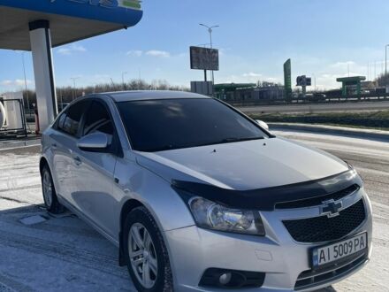 Серый Шевроле Круз, объемом двигателя 1.8 л и пробегом 178 тыс. км за 6500 $, фото 1 на Automoto.ua