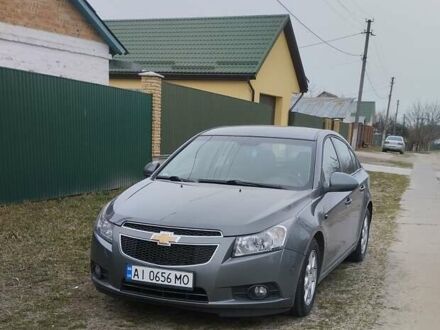 Шевроле Круз 2012 в Броварах на Automoto.ua Серый Шевроле Круз, объемом двигателя 2 л и пробегом 328 тыс. км за 7500 $, фото 1 на Automoto.ua