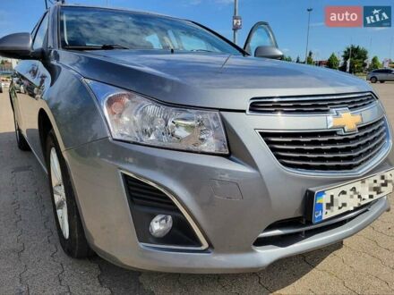 Серый Шевроле Круз, объемом двигателя 1.6 л и пробегом 185 тыс. км за 6200 $, фото 1 на Automoto.ua