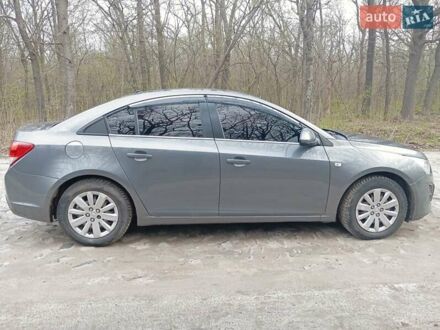 Шевроле Круз 2013 в Луцке на Automoto.ua Серый Шевроле Круз, объемом двигателя 1.6 л и пробегом 155 тыс. км за 6700 $, фото 1 на Automoto.ua