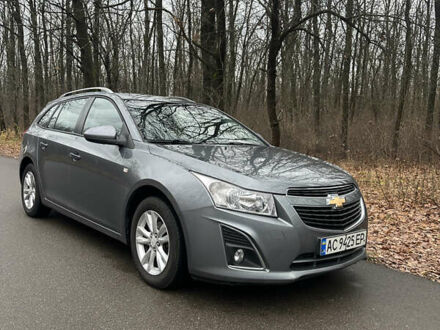 Серый Шевроле Круз, объемом двигателя 1.6 л и пробегом 216 тыс. км за 7300 $, фото 1 на Automoto.ua
