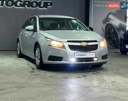 Сірий Шевроле Круз, об'ємом двигуна 1.8 л та пробігом 155 тис. км за 6850 $, фото 1 на Automoto.ua