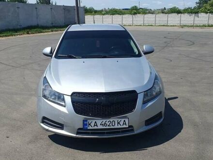Шевроле Круз 2014 у Одесі на Automoto.ua Сірий Шевроле Круз, об'ємом двигуна 1.4 л та пробігом 300 тис. км за 5000 $, фото 1 на Automoto.ua