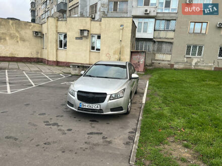 Сірий Шевроле Круз, об'ємом двигуна 1.8 л та пробігом 179 тис. км за 5900 $, фото 1 на Automoto.ua
