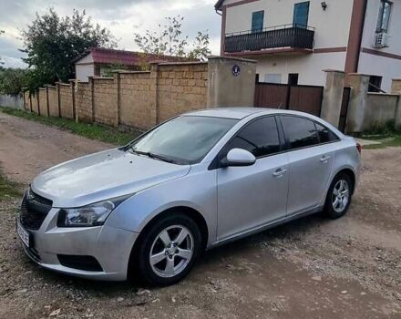 Сірий Шевроле Круз, об'ємом двигуна 1.4 л та пробігом 300 тис. км за 5999 $, фото 1 на Automoto.ua
