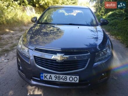 Шевроле Круз 2014 в Киеве на Automoto.ua Серый Шевроле Круз, объемом двигателя 1.8 л и пробегом 178 тыс. км за 7800 $, фото 1 на Automoto.ua