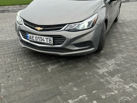 Серый Шевроле Круз, объемом двигателя 1.4 л и пробегом 104 тыс. км за 9800 $, фото 1 на Automoto.ua