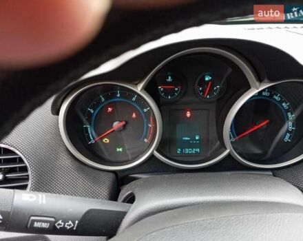 Синий Шевроле Круз, объемом двигателя 1.6 л и пробегом 213 тыс. км за 6000 $, фото 4 на Automoto.ua