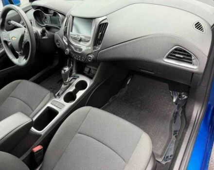 Синий Шевроле Круз, объемом двигателя 1.4 л и пробегом 64 тыс. км за 1500 $, фото 6 на Automoto.ua