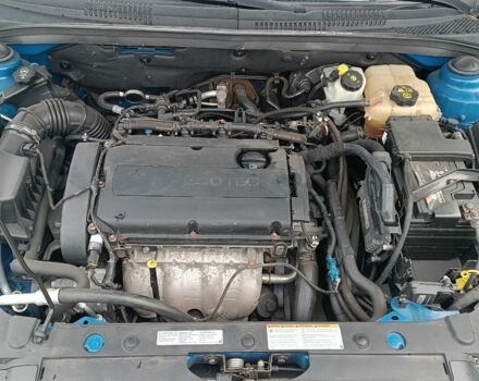 Синій Шевроле Круз, об'ємом двигуна 1.6 л та пробігом 248 тис. км за 6600 $, фото 5 на Automoto.ua