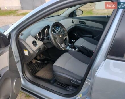 Синий Шевроле Круз, объемом двигателя 1.6 л и пробегом 179 тыс. км за 6000 $, фото 8 на Automoto.ua