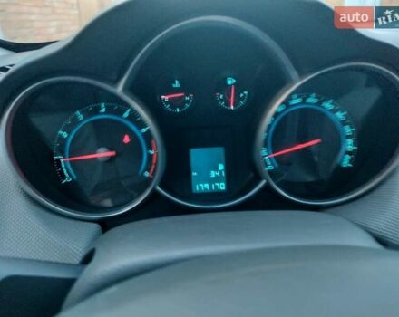 Синий Шевроле Круз, объемом двигателя 1.6 л и пробегом 179 тыс. км за 6000 $, фото 6 на Automoto.ua