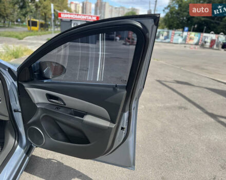 Синий Шевроле Круз, объемом двигателя 1.8 л и пробегом 188 тыс. км за 6950 $, фото 23 на Automoto.ua