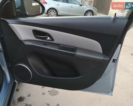 Синій Шевроле Круз, об'ємом двигуна 1.8 л та пробігом 173 тис. км за 5800 $, фото 35 на Automoto.ua