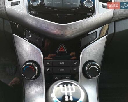 Синий Шевроле Круз, объемом двигателя 1.8 л и пробегом 175 тыс. км за 5600 $, фото 22 на Automoto.ua