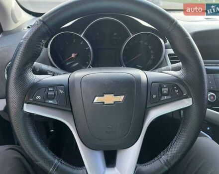 Синий Шевроле Круз, объемом двигателя 1.8 л и пробегом 127 тыс. км за 7500 $, фото 21 на Automoto.ua