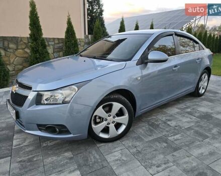 Синий Шевроле Круз, объемом двигателя 2 л и пробегом 127 тыс. км за 6950 $, фото 58 на Automoto.ua