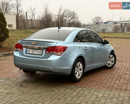 Синий Шевроле Круз, объемом двигателя 1.8 л и пробегом 249 тыс. км за 6500 $, фото 18 на Automoto.ua