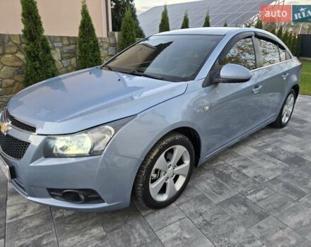 Синий Шевроле Круз, объемом двигателя 2 л и пробегом 127 тыс. км за 6950 $, фото 3 на Automoto.ua