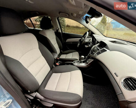 Синій Шевроле Круз, об'ємом двигуна 1.8 л та пробігом 249 тис. км за 6500 $, фото 26 на Automoto.ua