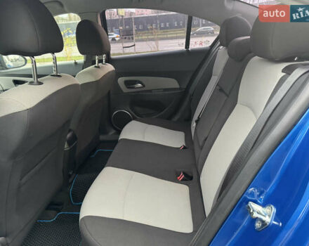 Синій Шевроле Круз, об'ємом двигуна 1.99 л та пробігом 160 тис. км за 8900 $, фото 18 на Automoto.ua