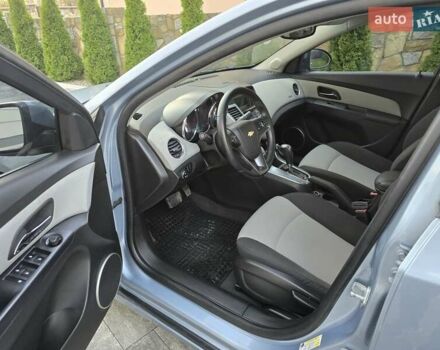 Синий Шевроле Круз, объемом двигателя 2 л и пробегом 127 тыс. км за 6950 $, фото 9 на Automoto.ua