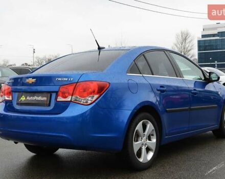 Синий Шевроле Круз, объемом двигателя 2 л и пробегом 160 тыс. км за 8999 $, фото 5 на Automoto.ua
