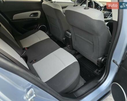 Синий Шевроле Круз, объемом двигателя 2 л и пробегом 127 тыс. км за 6950 $, фото 24 на Automoto.ua