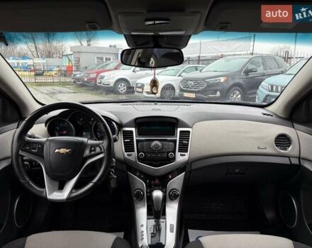 Синий Шевроле Круз, объемом двигателя 1.6 л и пробегом 155 тыс. км за 8700 $, фото 10 на Automoto.ua