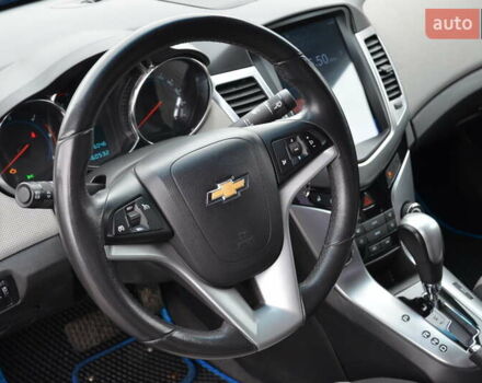 Синий Шевроле Круз, объемом двигателя 2 л и пробегом 160 тыс. км за 8999 $, фото 15 на Automoto.ua