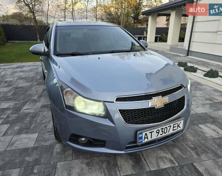 Синий Шевроле Круз, объемом двигателя 2 л и пробегом 127 тыс. км за 6950 $, фото 10 на Automoto.ua