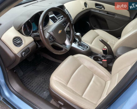 Синий Шевроле Круз, объемом двигателя 1.36 л и пробегом 123 тыс. км за 7500 $, фото 6 на Automoto.ua