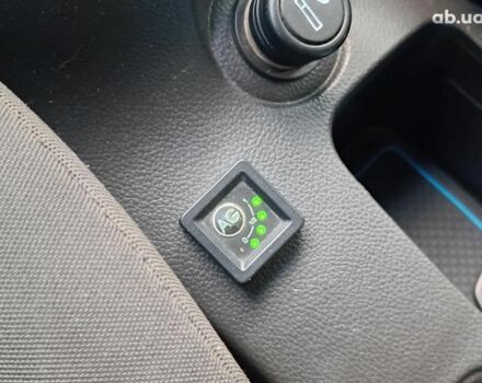 Синий Шевроле Круз, объемом двигателя 1.6 л и пробегом 161 тыс. км за 6850 $, фото 26 на Automoto.ua