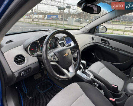 Синій Шевроле Круз, об'ємом двигуна 1.99 л та пробігом 160 тис. км за 8900 $, фото 10 на Automoto.ua