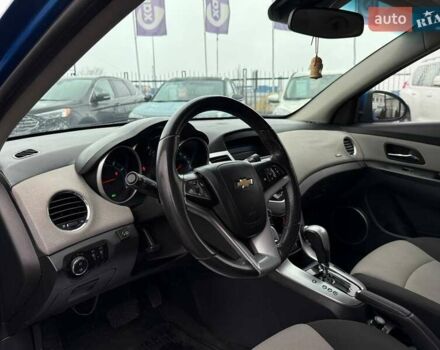Синий Шевроле Круз, объемом двигателя 1.6 л и пробегом 155 тыс. км за 8700 $, фото 8 на Automoto.ua