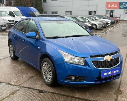 Синий Шевроле Круз, объемом двигателя 1.6 л и пробегом 155 тыс. км за 8700 $, фото 2 на Automoto.ua