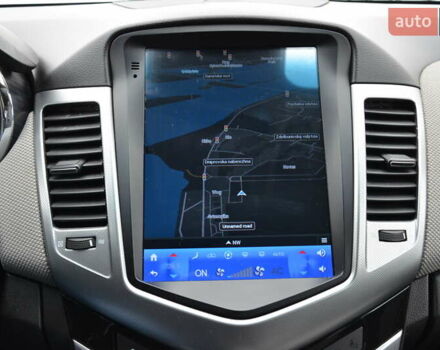 Синий Шевроле Круз, объемом двигателя 2 л и пробегом 160 тыс. км за 8999 $, фото 19 на Automoto.ua