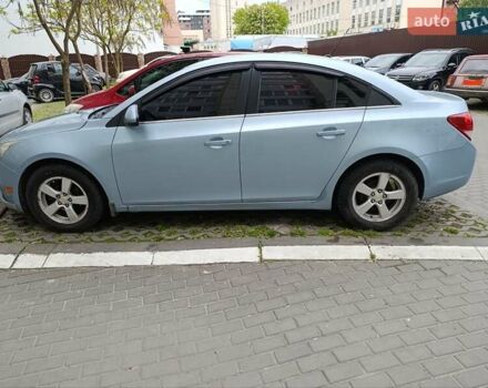 Синий Шевроле Круз, объемом двигателя 1.4 л и пробегом 175 тыс. км за 6200 $, фото 13 на Automoto.ua