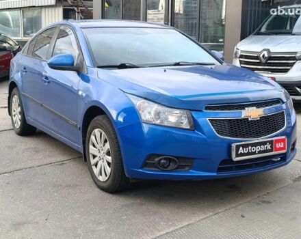 Синий Шевроле Круз, объемом двигателя 1.6 л и пробегом 161 тыс. км за 6850 $, фото 4 на Automoto.ua