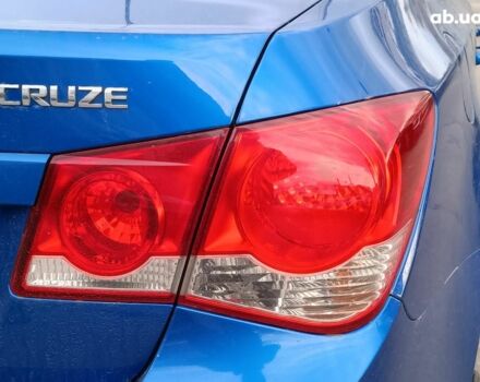 Синий Шевроле Круз, объемом двигателя 1.6 л и пробегом 161 тыс. км за 6850 $, фото 10 на Automoto.ua