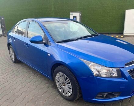 Синий Шевроле Круз, объемом двигателя 1.6 л и пробегом 155 тыс. км за 8300 $, фото 2 на Automoto.ua