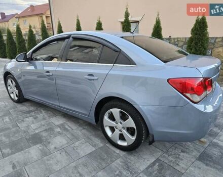 Синий Шевроле Круз, объемом двигателя 2 л и пробегом 127 тыс. км за 6950 $, фото 6 на Automoto.ua